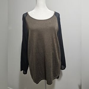 Sandro Women's Top with Black and Brown Contrast